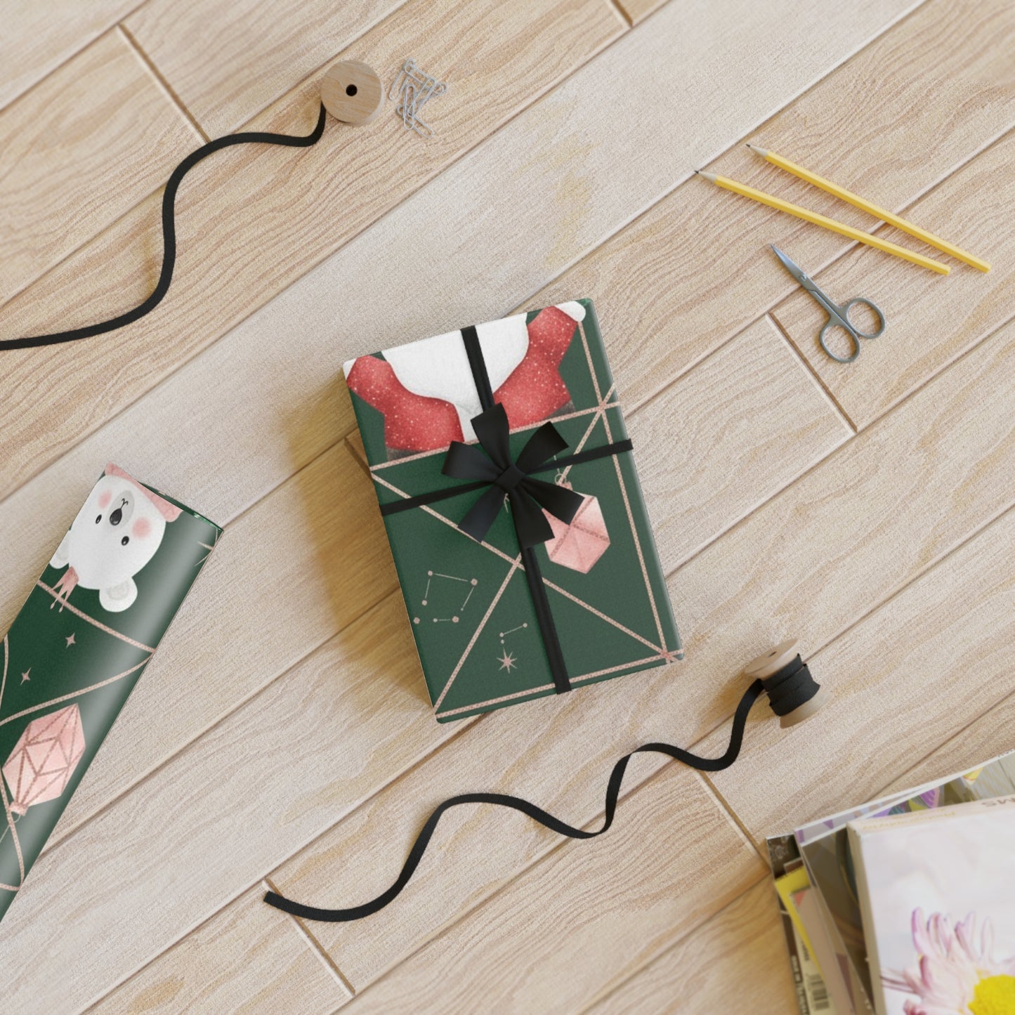 Elegant Santa and friends Gift Wrapping Paper Rolls, 1pc