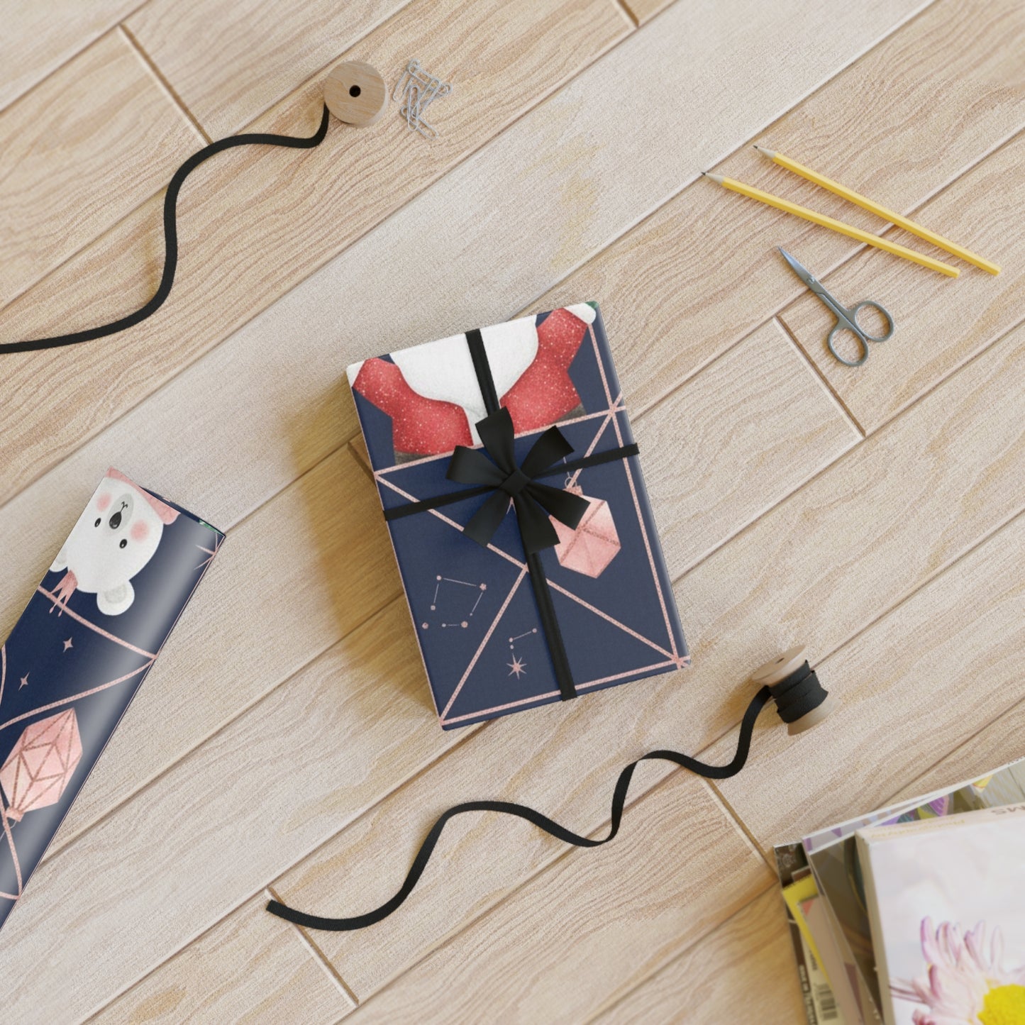 Elegant Santa and friends Gift Wrapping Paper Rolls, 1pc