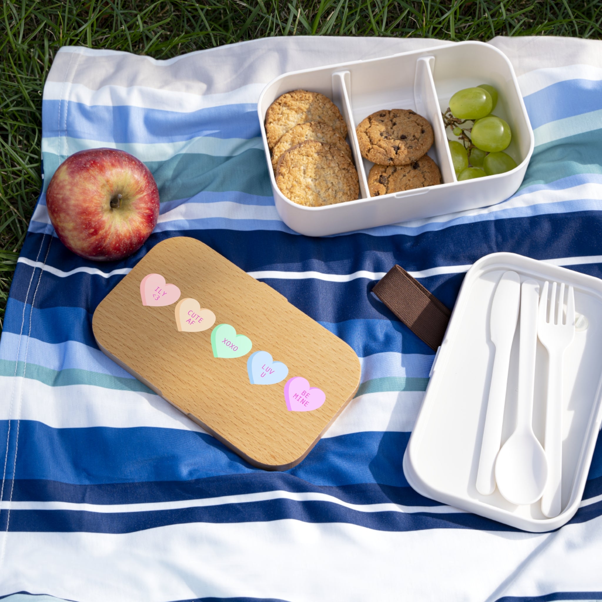 Cute Heart-Themed Bento Lunch Box - Perfect for Valentine's Day and Everyday Meal Prep
