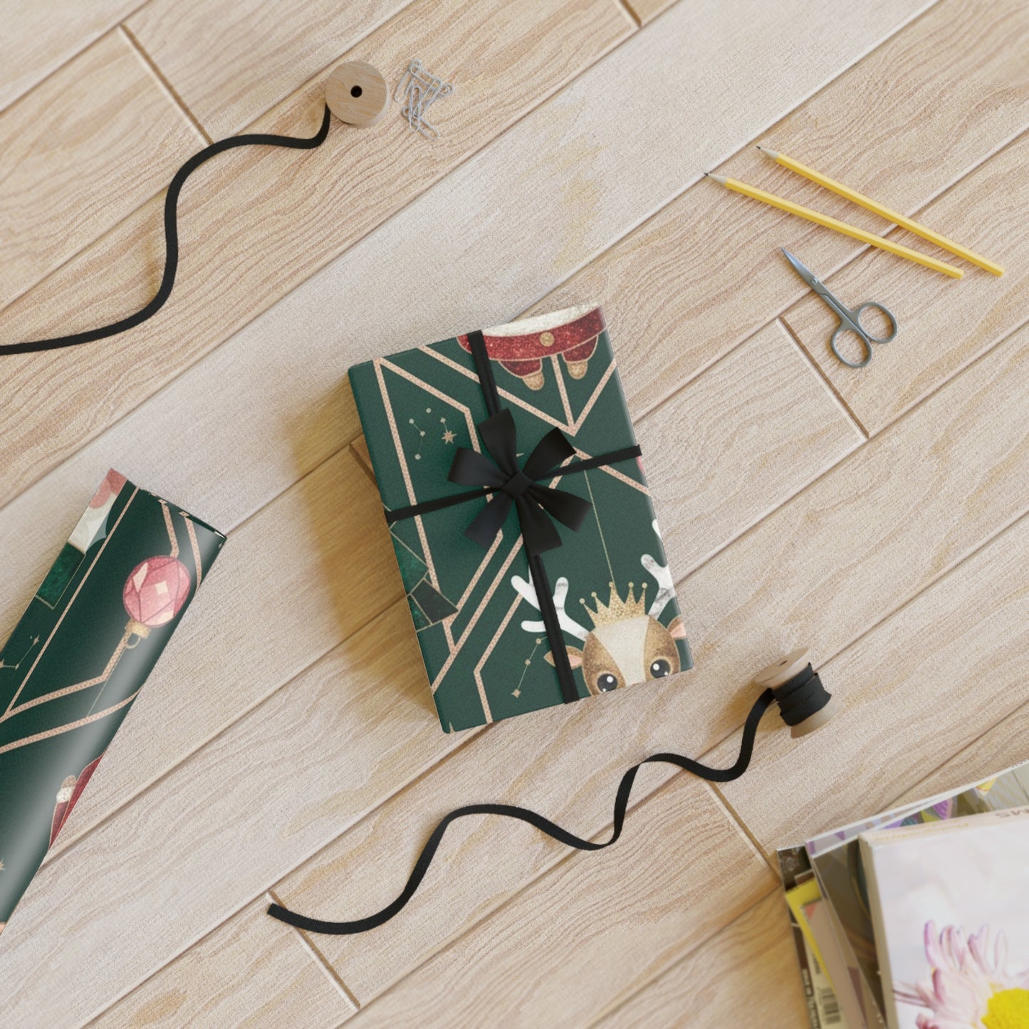 Elegant Santa and friends Gift Wrapping Paper Rolls, 1pc