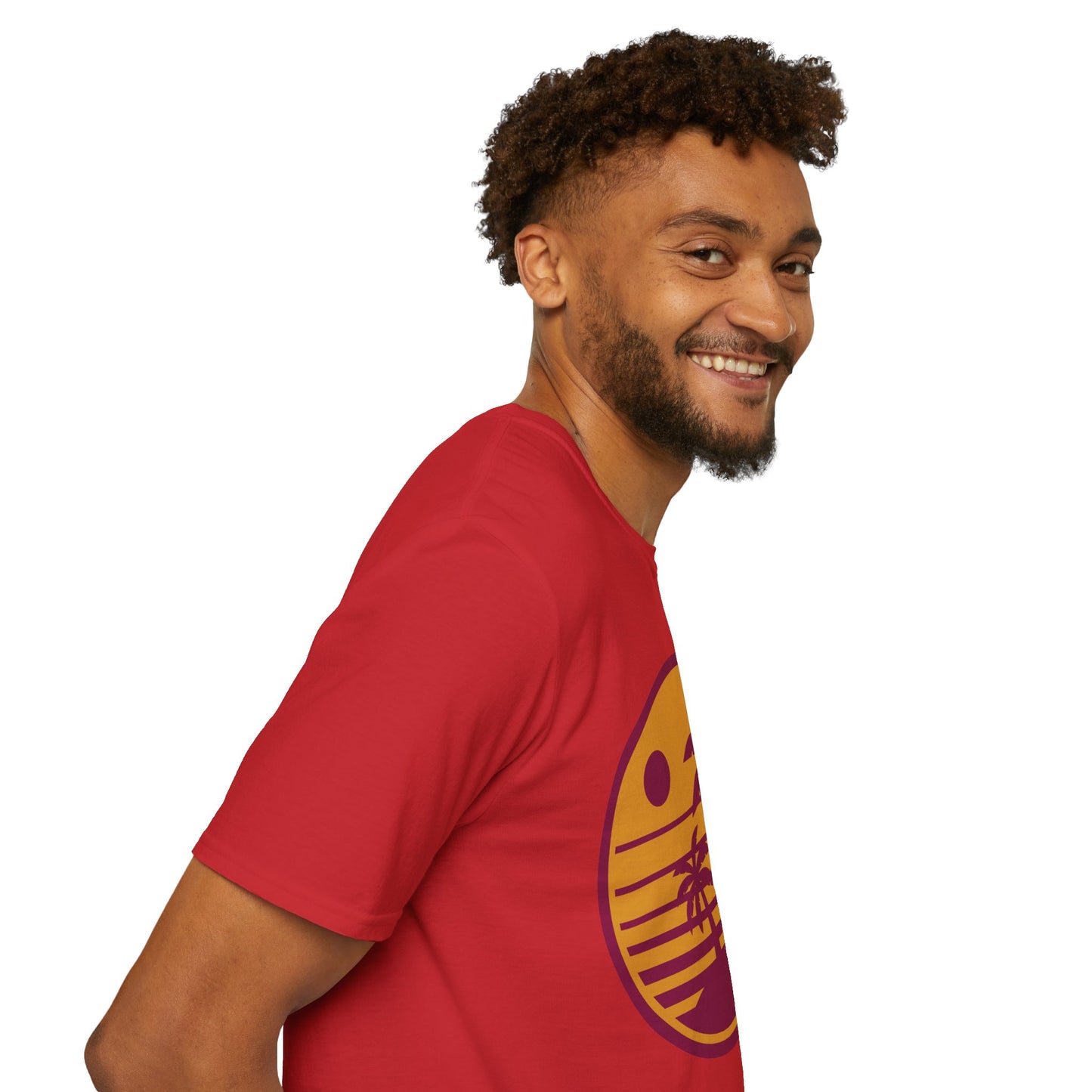 Retro Palm Sunset T-Shirt — Vintage Beach Palm Tree Tee