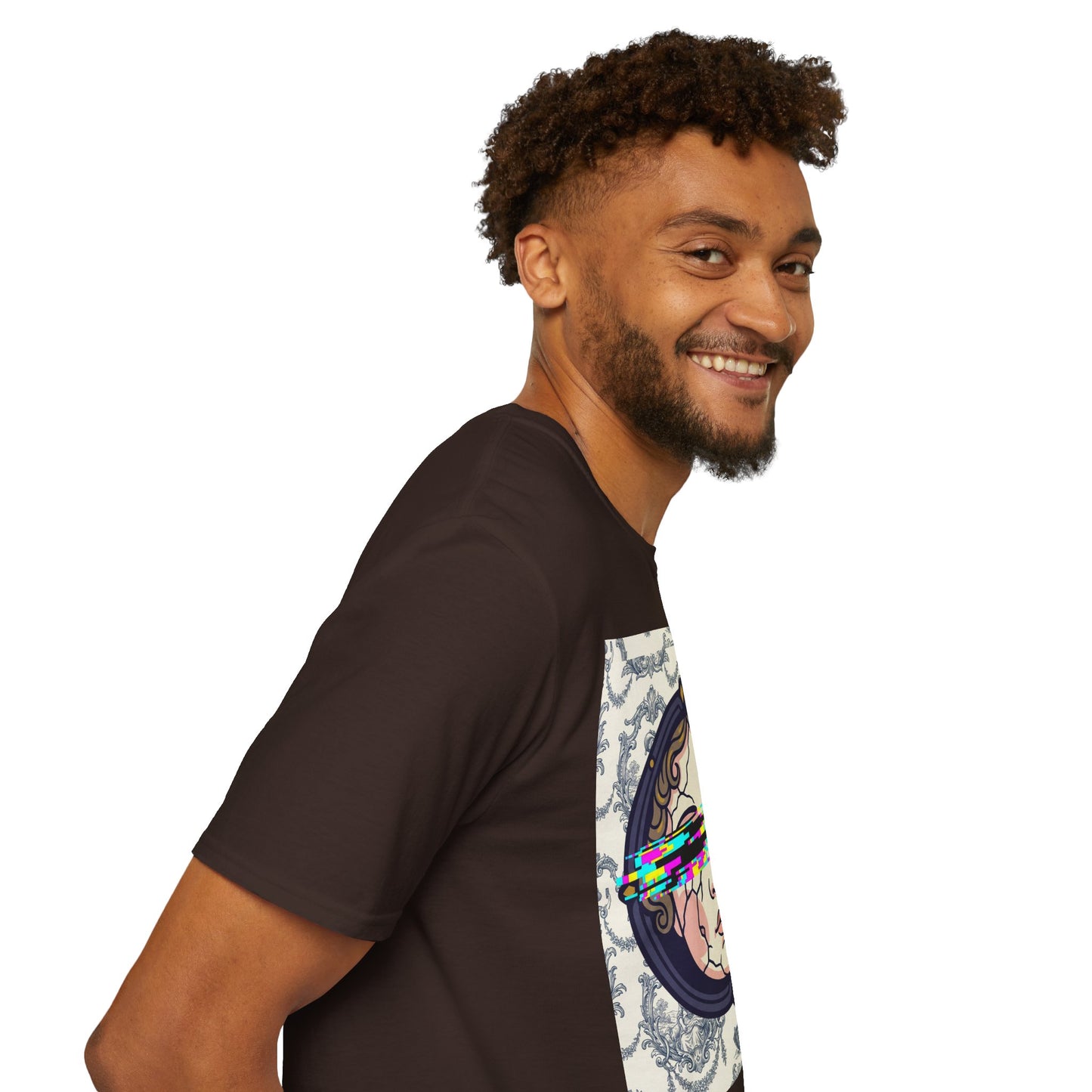 Glitch retro cracked porcelain doll face- Rococo Smartphone Toile - T-Shirt — Retro Mythology Art Tee