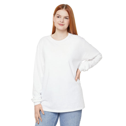 Women’s  white Garment-Dyed Long Sleeve T-Shirt for Everyday Comfort