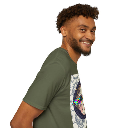 Glitch retro cracked porcelain doll face- Rococo Smartphone Toile - T-Shirt — Retro Mythology Art Tee