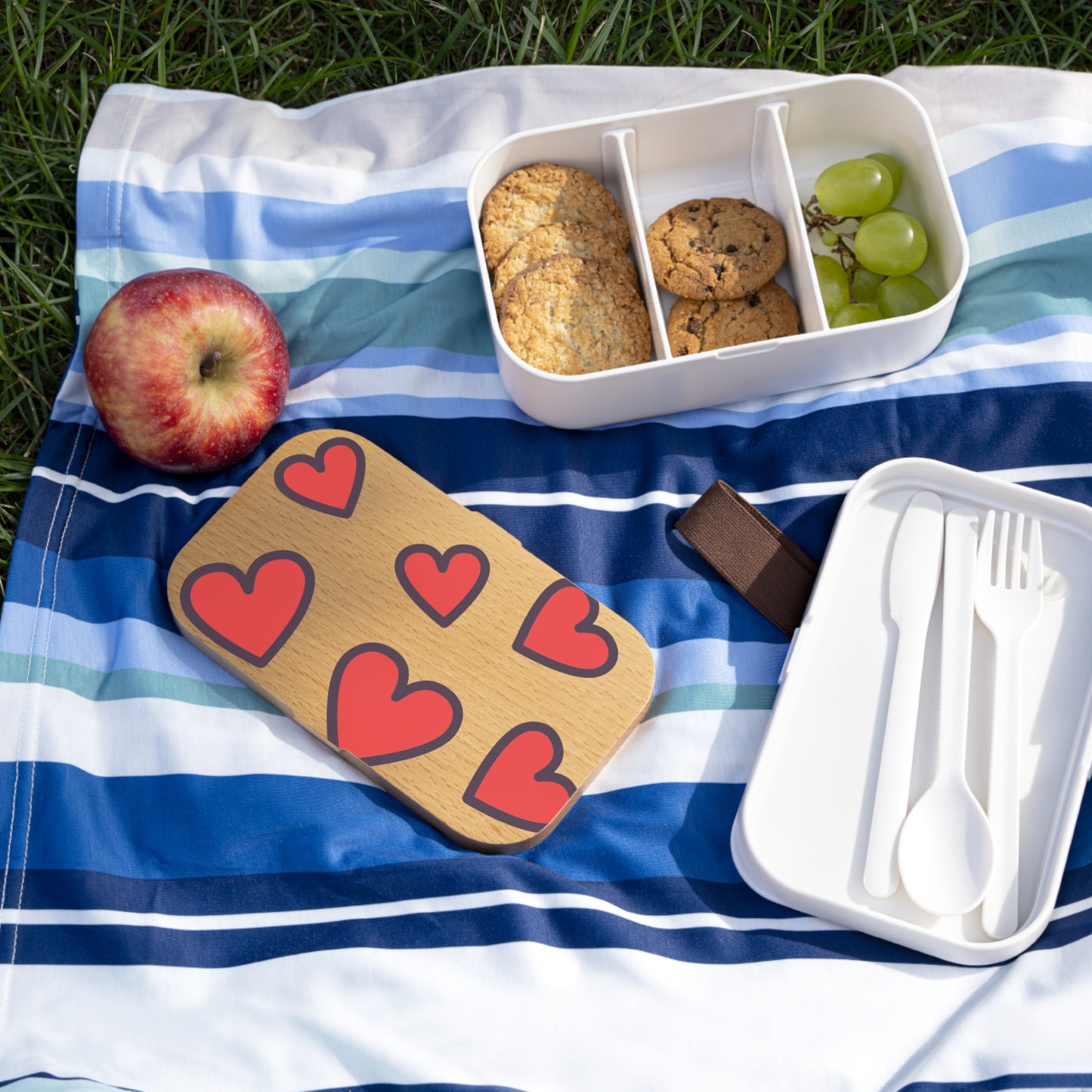 Heartfelt Bento Lunch Box - Cute & Practical Meal Container