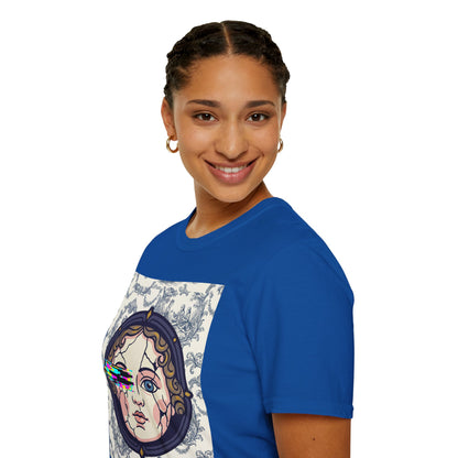 Glitch retro cracked porcelain doll face- Rococo Smartphone Toile - T-Shirt — Retro Mythology Art Tee