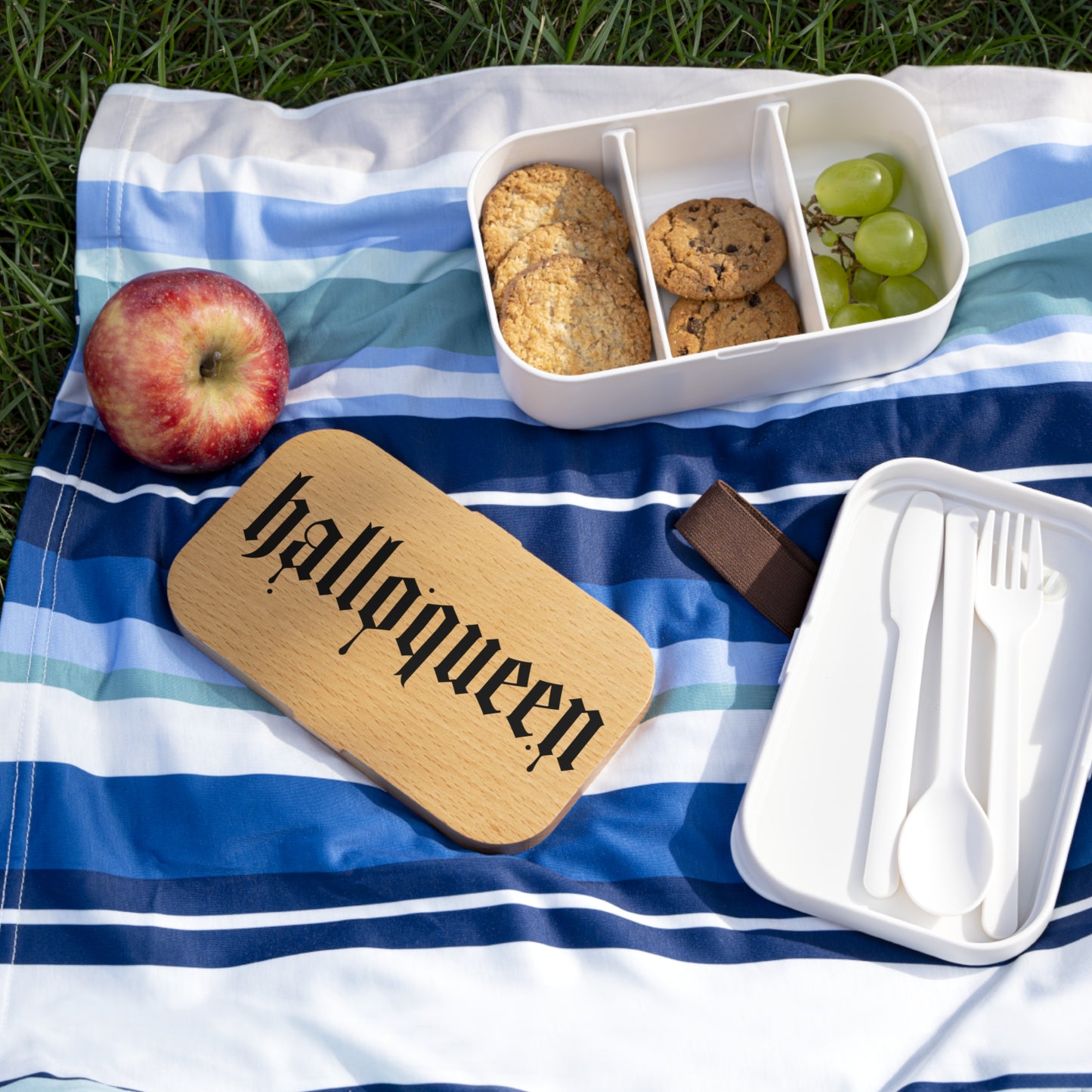 Halloween Bento Lunch Box - 'Halloqueen' Design for Spooky Lunches