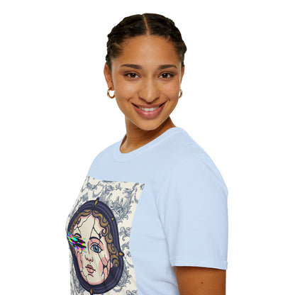 Glitch retro cracked porcelain doll face- Rococo Smartphone Toile - T-Shirt — Retro Mythology Art Tee
