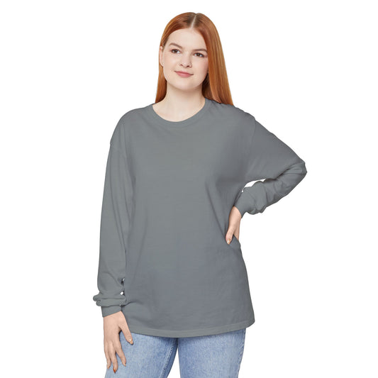 Women’s gray Garment-Dyed Long Sleeve T-Shirt - Comfortable Casual Wear for Every Occasion